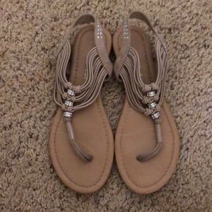 Tan Diamond Embellished Summer Sandals Size 6 EUC